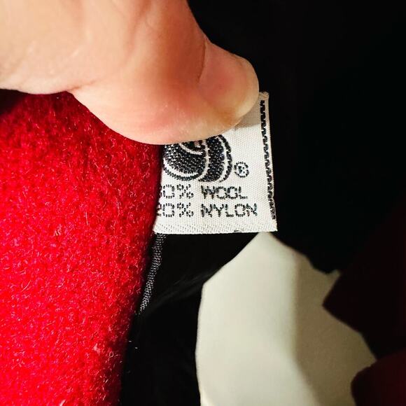 Vintage Portrait Red Wool Blend Sweater Cuff Button Front Jacket Size Medium - Picture 10 of 11